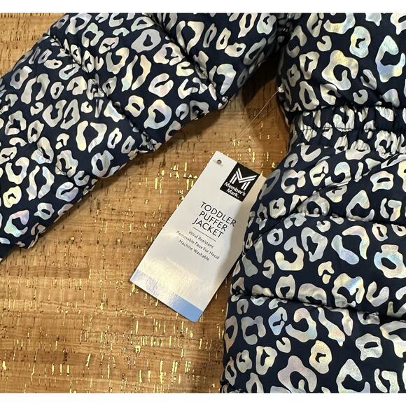 Member's Mark Girls Removable Hood Faux Fur Puffer Jacket Size 4T - Picture 4 of 8